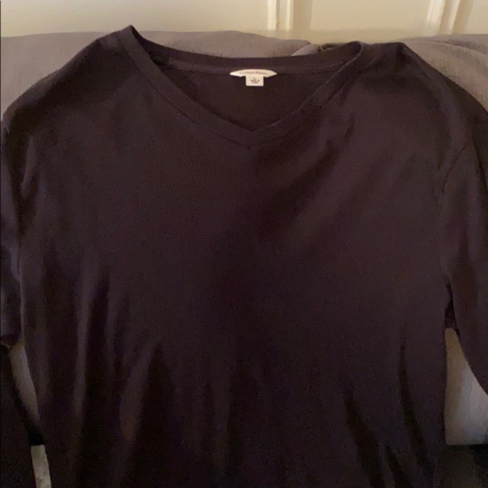 Men’s v neck Calvin Klein size Large